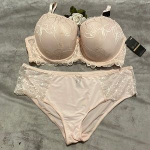 B.Luxe Plus Size Lace Bra Set - Size 42D
